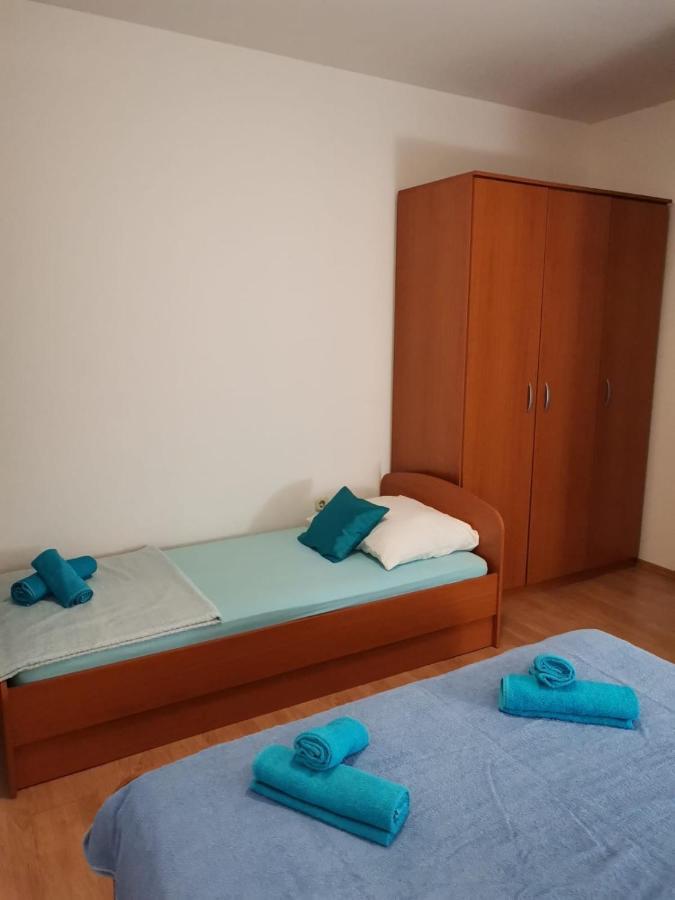 Apartments Sretna Gradac  Εξωτερικό φωτογραφία