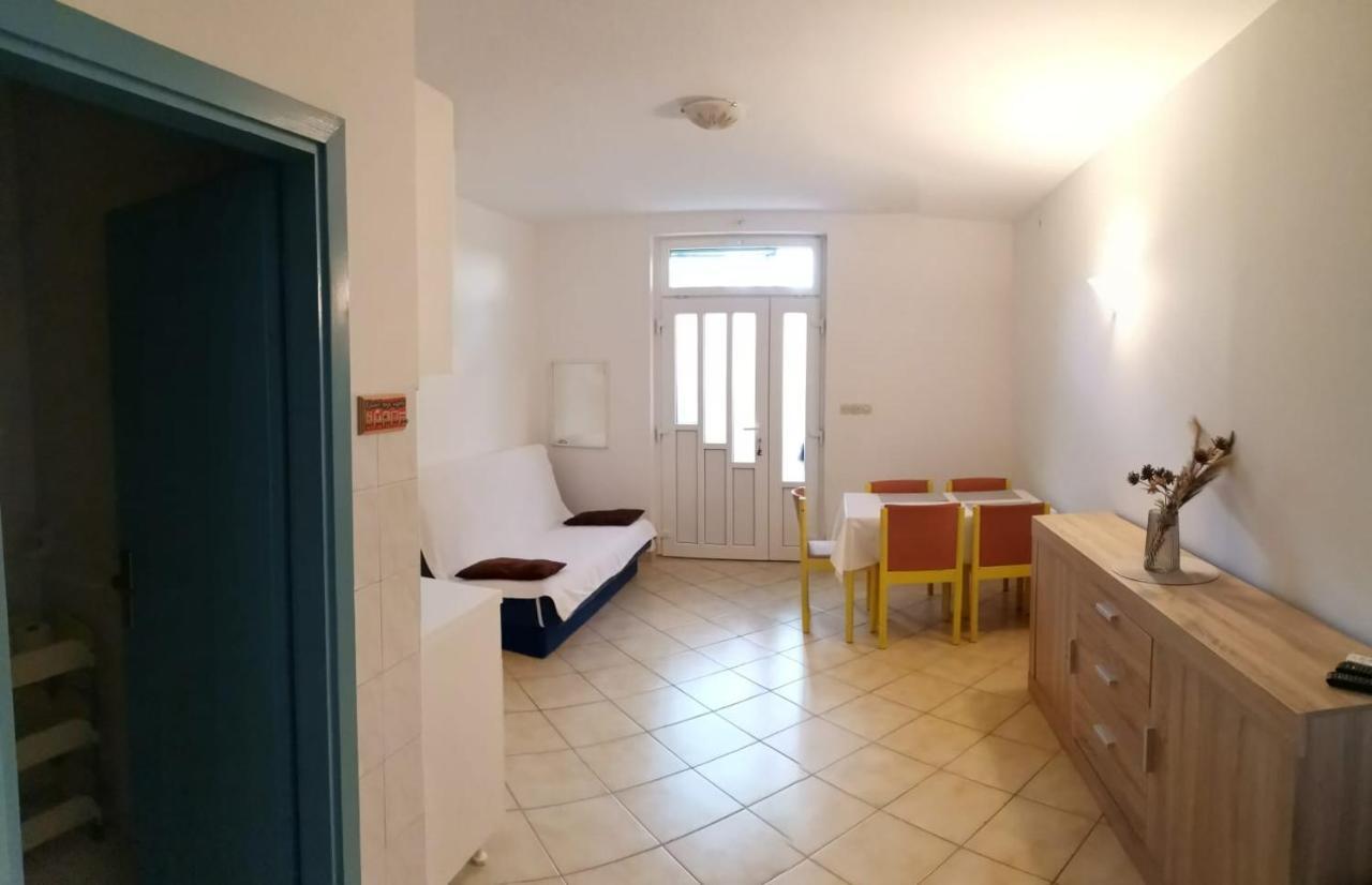 Apartments Sretna Gradac  Εξωτερικό φωτογραφία