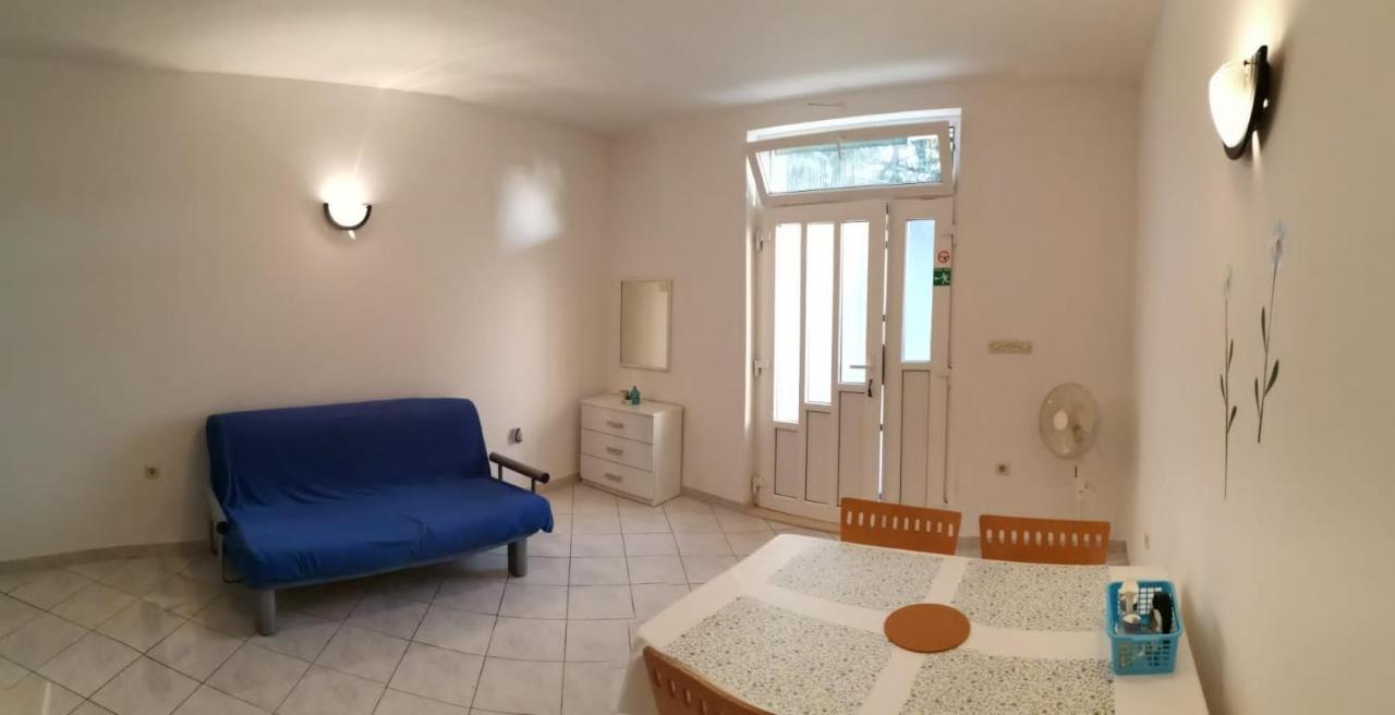 Apartments Sretna Gradac  Εξωτερικό φωτογραφία