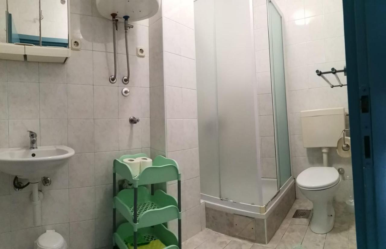 Apartments Sretna Gradac  Εξωτερικό φωτογραφία
